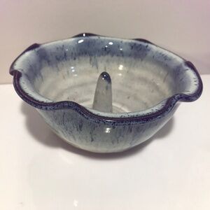 Triple C handmade apple/onion baker bowl